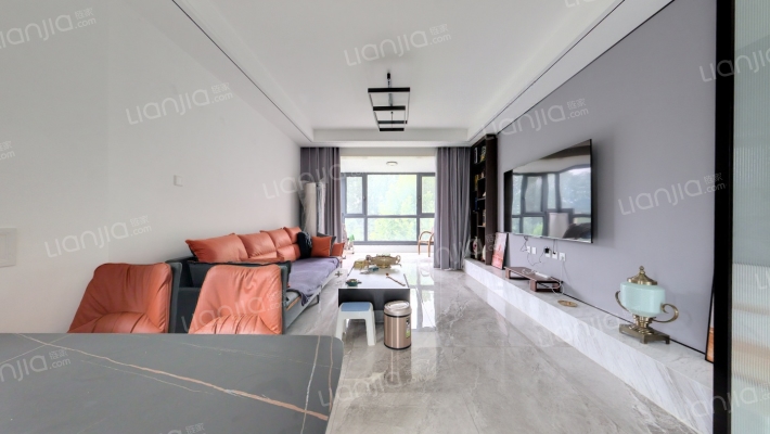 V7荷塘月色二手房实景图