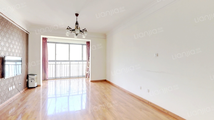 傲城二手房实景图