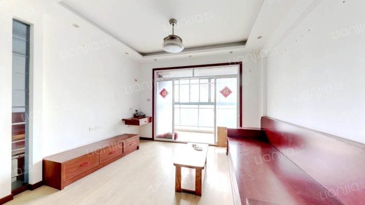 江滩花园二手房实景图