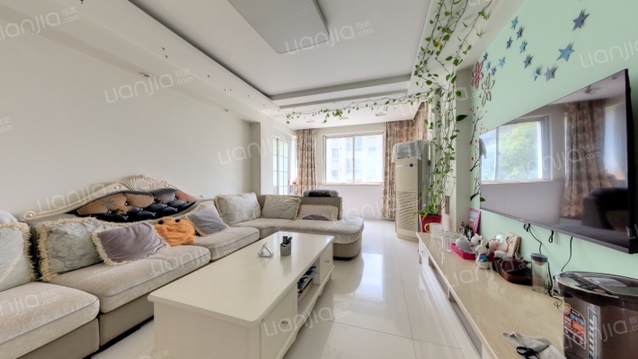 名都花苑东区二手房实景图