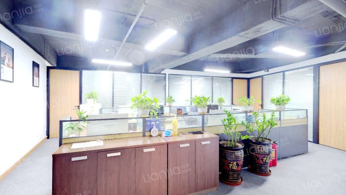 创展中心二手房实景图