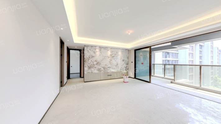 龙湖香港置地瑰雲里二手房实景图