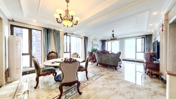 龙湖水晶郦湾二手房实景图