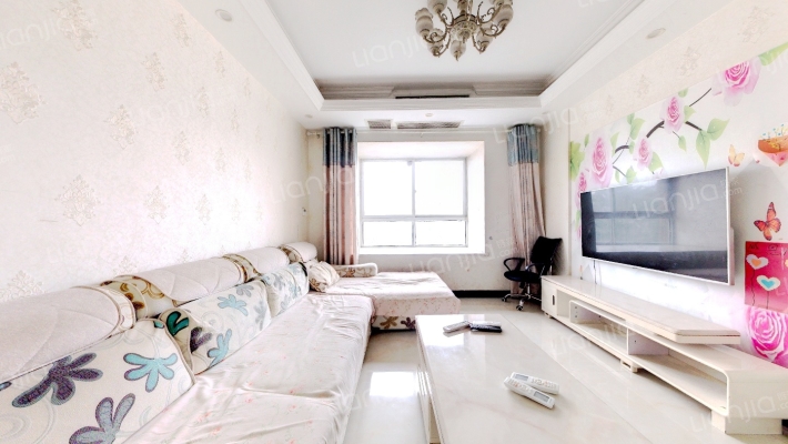 蓝光COCO时代三期二手房实景图