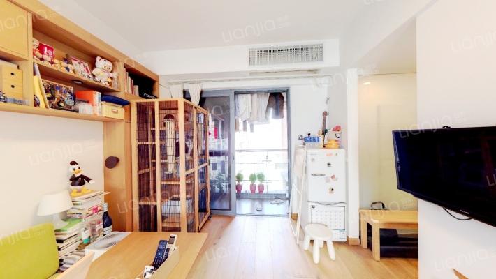 天鹅湾二手房实景图