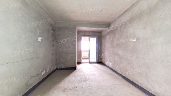 和泓四季B3区二手房实景图