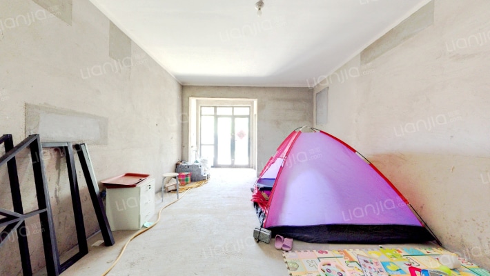 格林上东二手房实景图