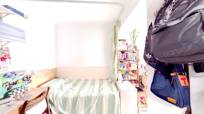 雅美里二手房实景图