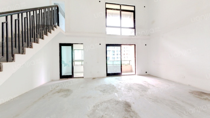 鲁能泰山7号十一街区二手房实景图