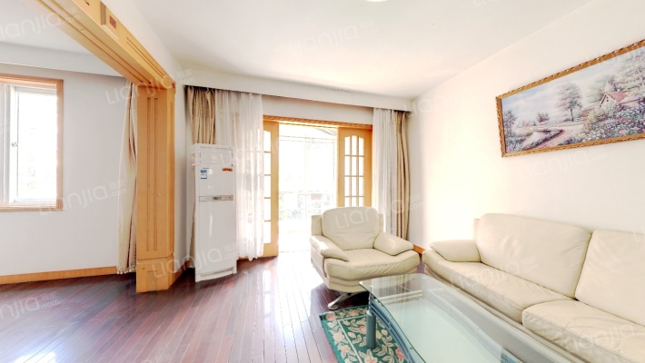 东方城晨曦园二手房实景图