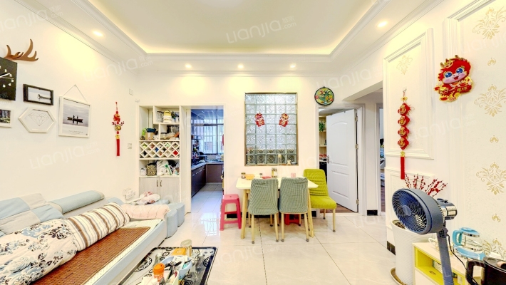 怡景楼二手房实景图