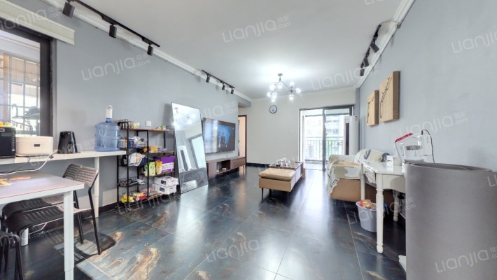 温哥华花园六期二手房实景图