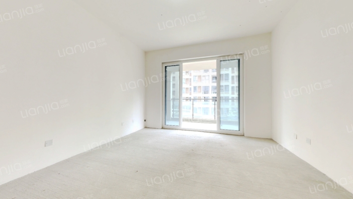 正坤悦澜庭二手房实景图