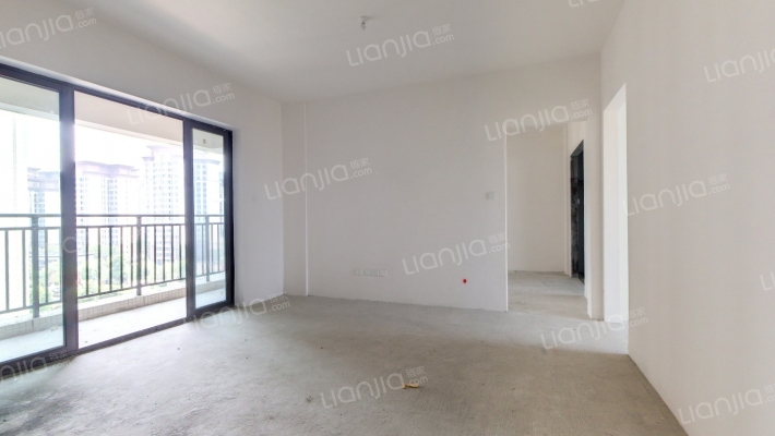 南峰水岸华府二手房实景图