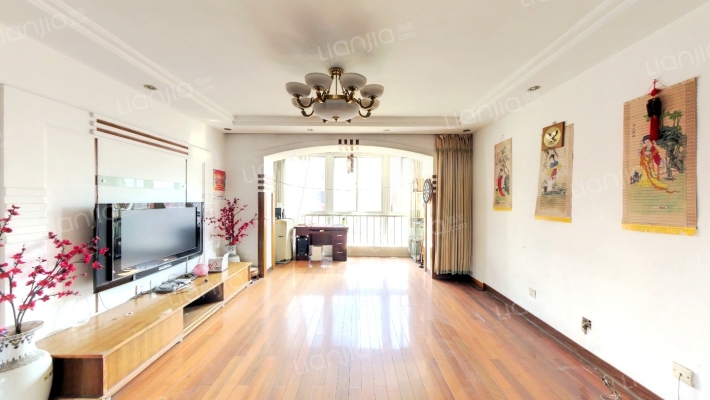 公务员小区二手房实景图