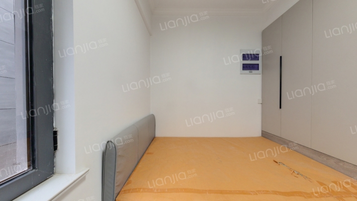 中垠广场二手房实景图