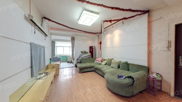 方海公寓二手房实景图