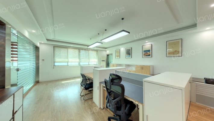 标志商务楼二手房实景图