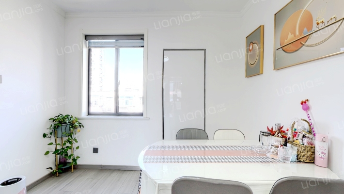 压力机械厂宿舍二手房实景图