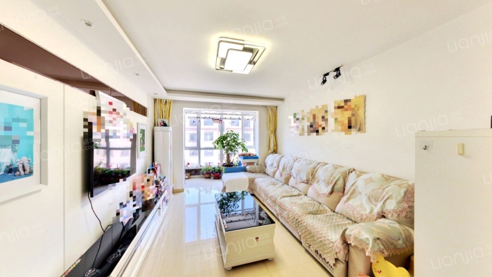 假日普罗旺斯南区二手房实景图