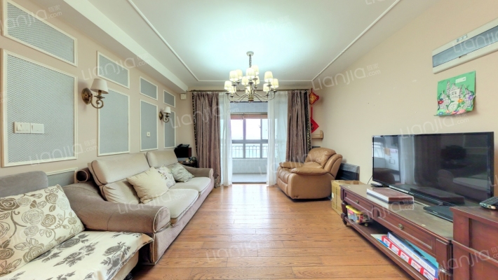 臻品嘉园(公寓)二手房实景图