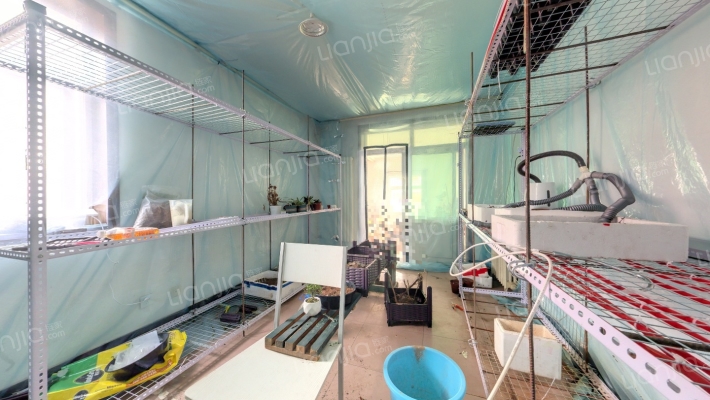 迎风四里二手房实景图