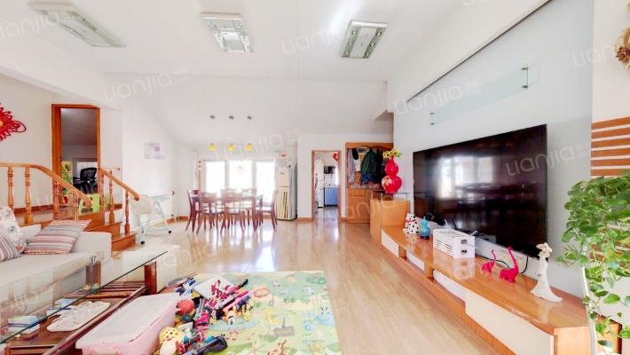 华荣家园二手房实景图