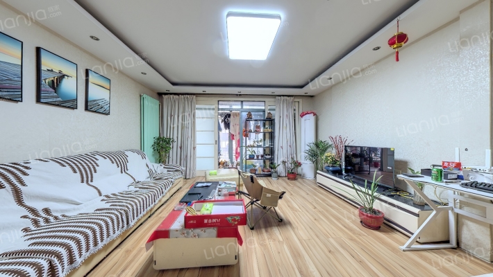 亿路发阳光景园二手房实景图