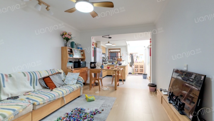 惠东路300弄二手房实景图