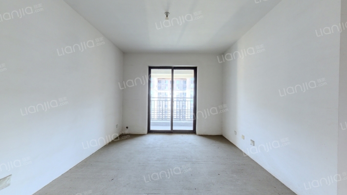 新筑鼎峰二手房实景图