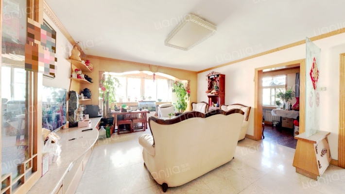 海信北岭山小区二手房实景图