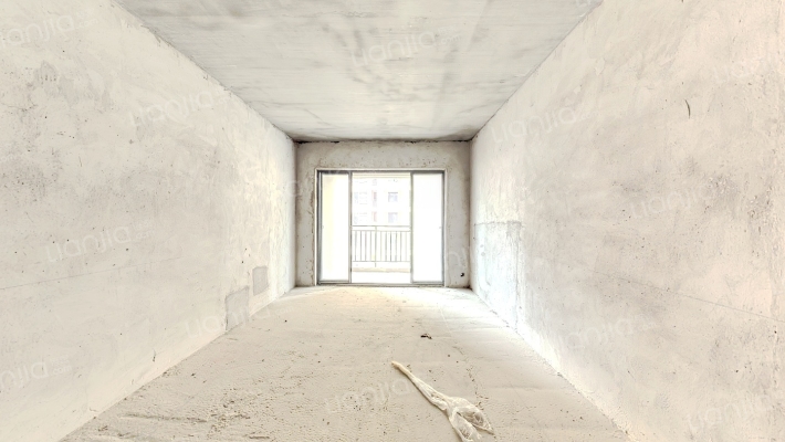 高铁2号二手房实景图