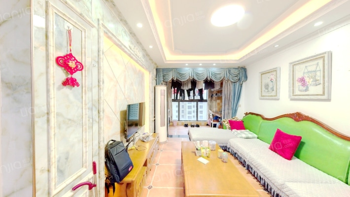 新力象湖湾二手房实景图