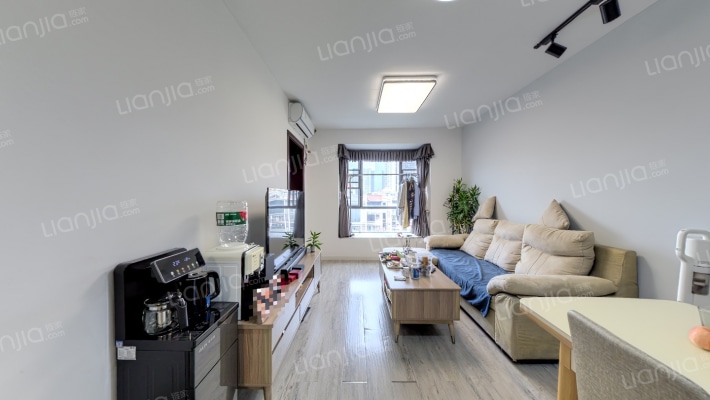 万事达名苑二期二手房实景图