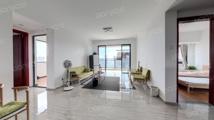 三远大爱城二手房实景图