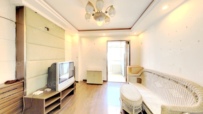 晋斯佳苑二手房实景图