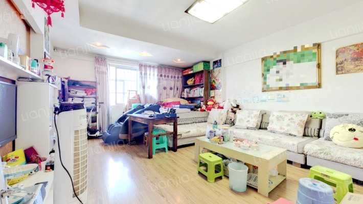 鱼凫路8号院二手房实景图