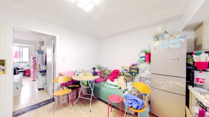 沪南船舶小区二手房实景图