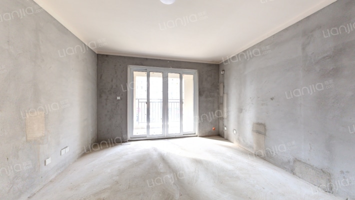 绿地香颂苑二手房实景图