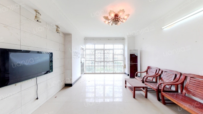 俊景花园B区二手房实景图