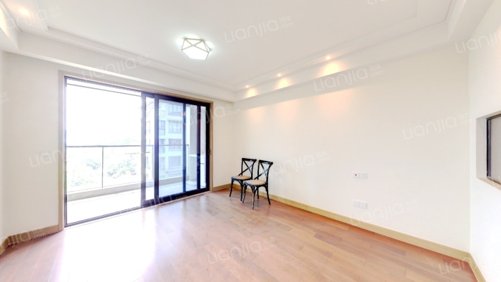 绿城桃李春风二手房实景图