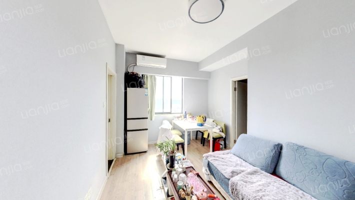 世家名门二手房实景图