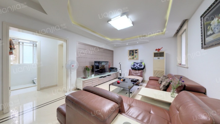 嘉钟花苑二手房实景图