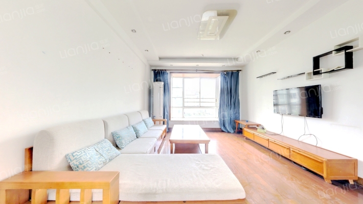 嘉宝花园三期二手房实景图