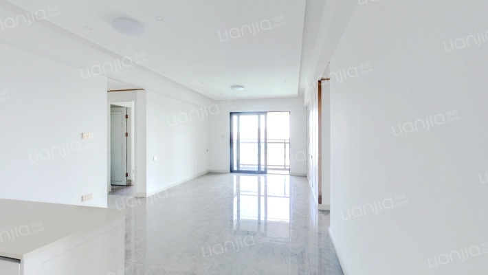 万科瑧山府二手房实景图