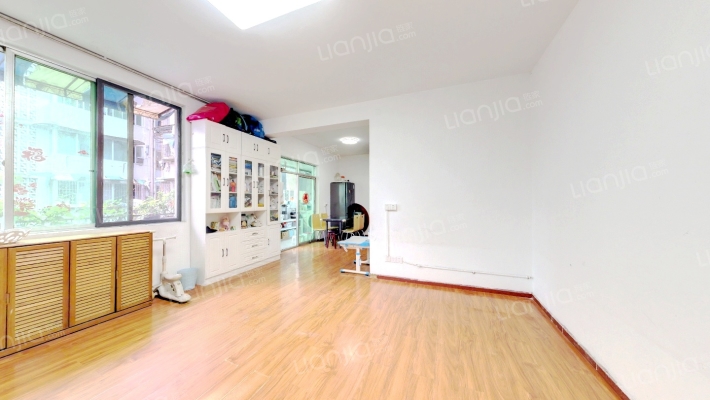 景阳巷8号院二手房实景图