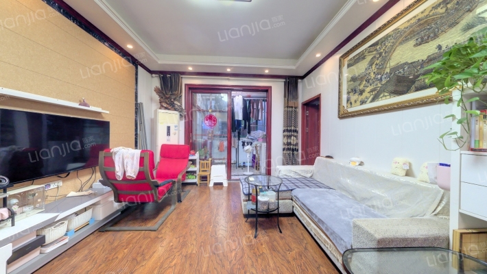 新荣苑二手房实景图