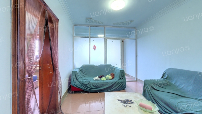 东方公司宿舍二手房实景图