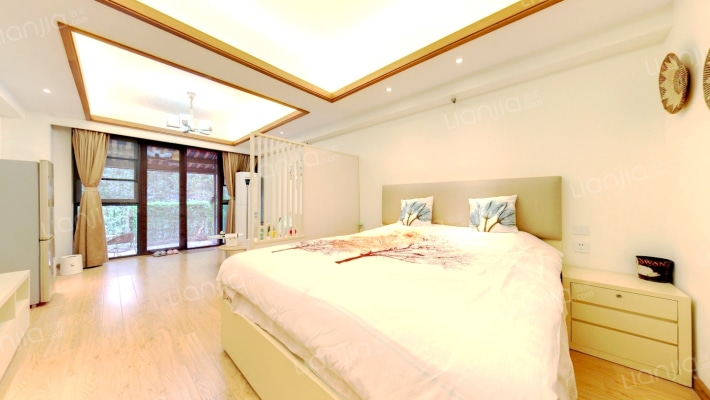 青城鉴山二手房实景图