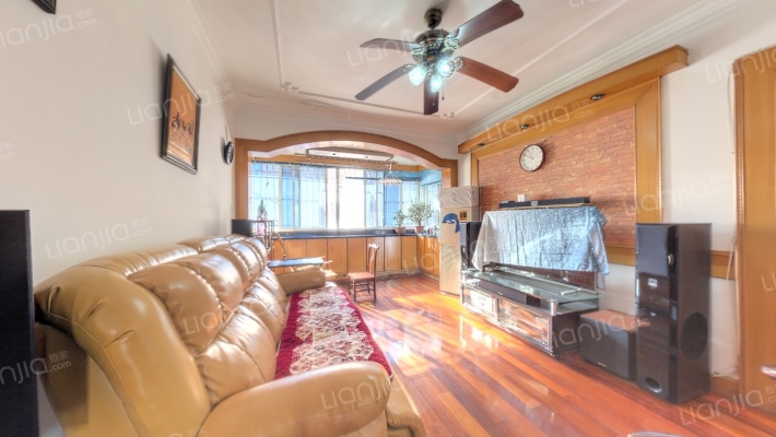 长宏新苑二手房实景图